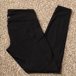 Lululemon Pocket Leggings 🍋